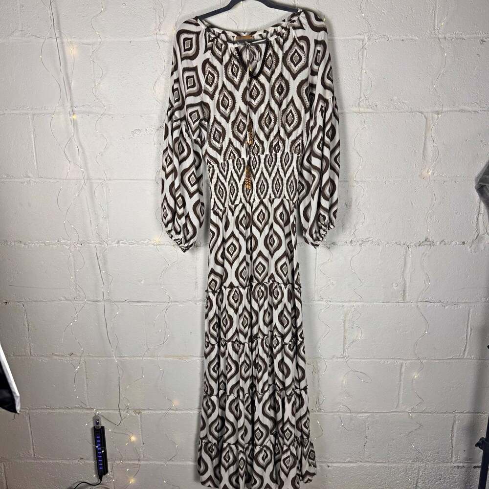 Skemo M Boho Maxi Dress Brown White Geometric Print Beaded Long Sleeve Flaws